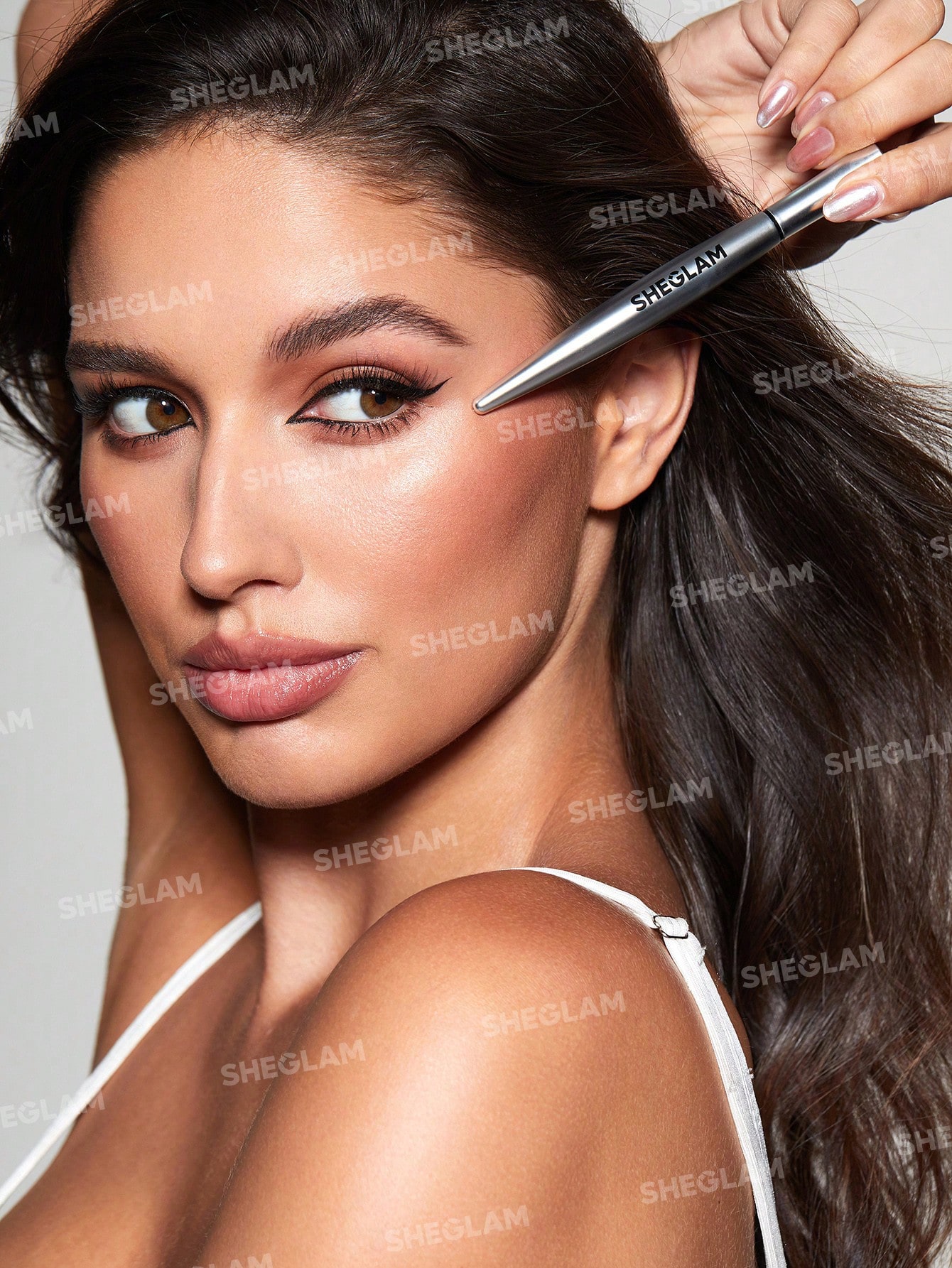 Uninterrupted Waterproof Liquid Eyeliner - Image 2