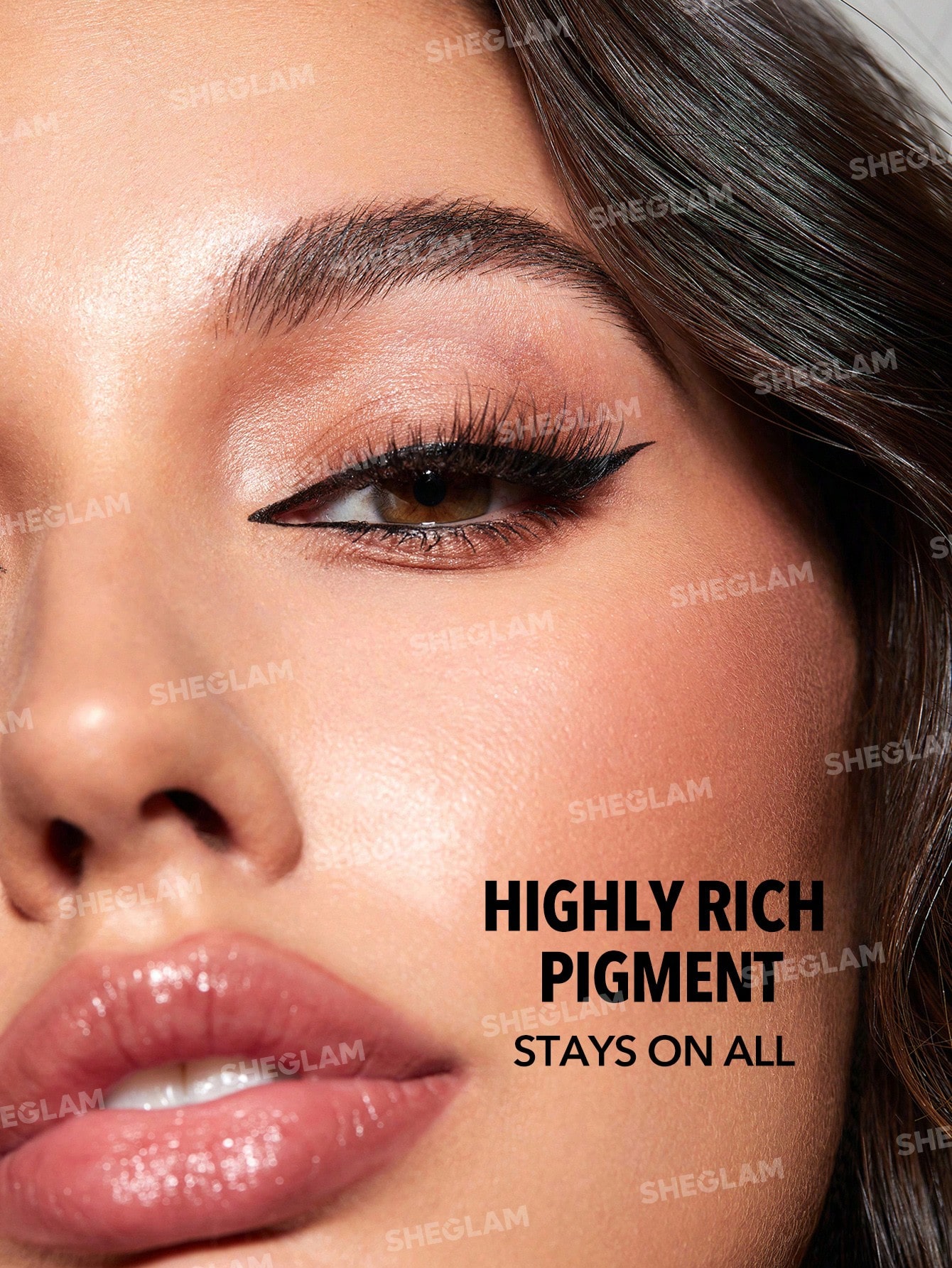 Uninterrupted Waterproof Liquid Eyeliner - Image 5