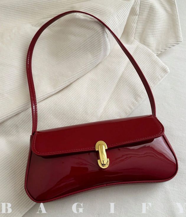 Red Meduim Classic Handbag
